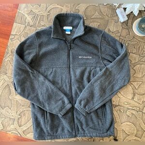 Columbia fleece zip up. men's size small fits